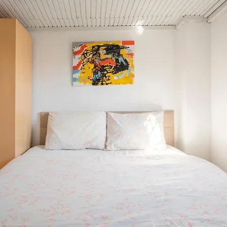 Central, Cozy, 15 Min Walk To The Beach, Fast Wi-fi, Free Parking, 4ppl Αλικαρνασσός