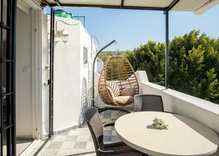 Διαμέρισμα Central, Cozy, 15 Min Walk To The Beach, Fast Wi-fi, Free Parking, 4ppl *